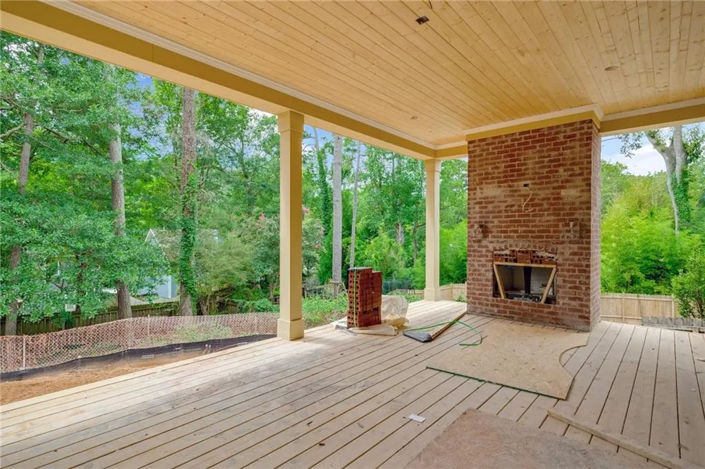 1575 Trentwood Place Ne, Brookhaven, Georgia 30319, 5 Bedrooms Bedrooms, ,5 BathroomsBathrooms,Residential,For Sale,1575 Trentwood Place Ne,7632748