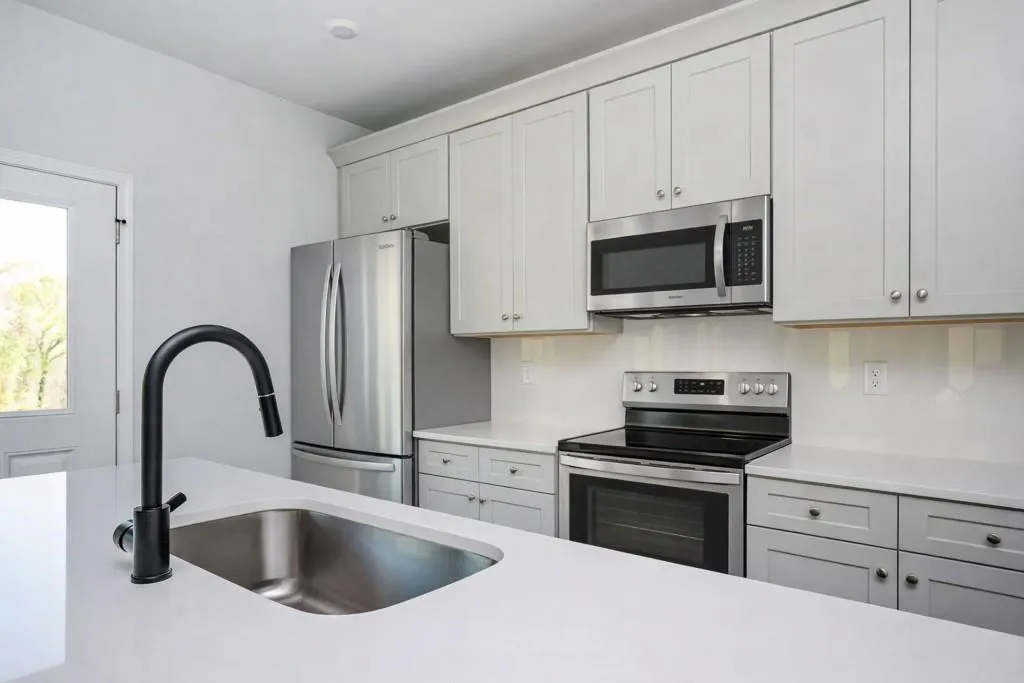 1135 4th Street Nw, Atlanta, Georgia 30318, 3 Bedrooms Bedrooms, 0 ,2 BathroomsBathrooms,Residential,For Sale,1135 4th Street Nw,7748339