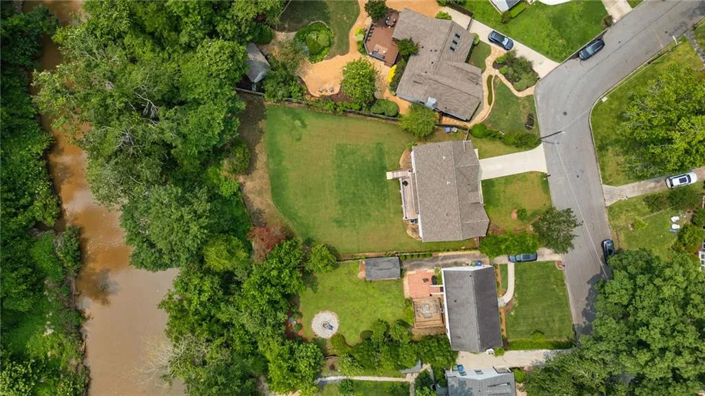 2071 Fairhaven Circle Ne, Atlanta, Georgia 30305, 4 Bedrooms Bedrooms, ,3 BathroomsBathrooms,Residential,For Sale,2071 Fairhaven Circle Ne,7620974
