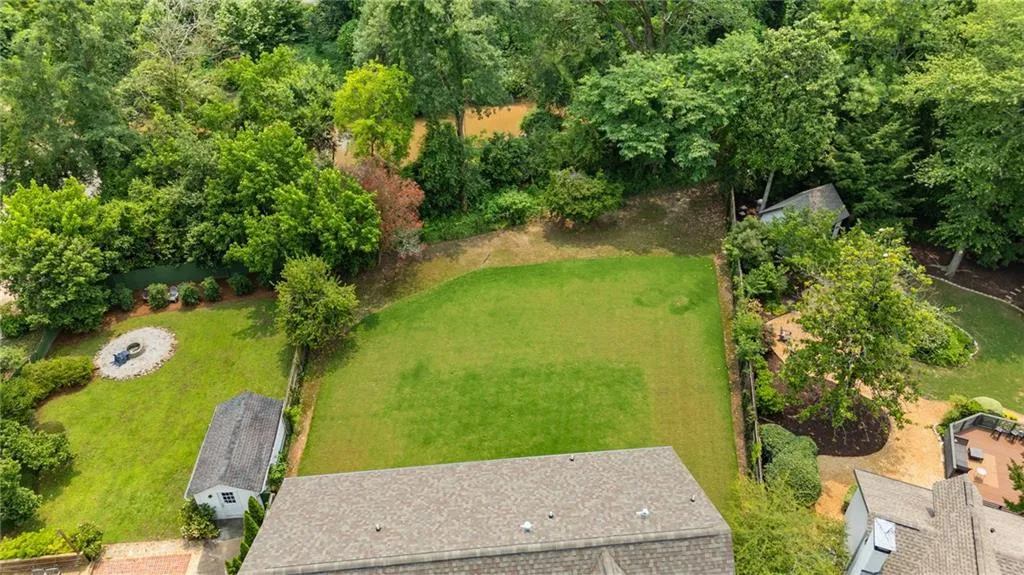 2071 Fairhaven Circle Ne, Atlanta, Georgia 30305, 4 Bedrooms Bedrooms, ,3 BathroomsBathrooms,Residential,For Sale,2071 Fairhaven Circle Ne,7620974