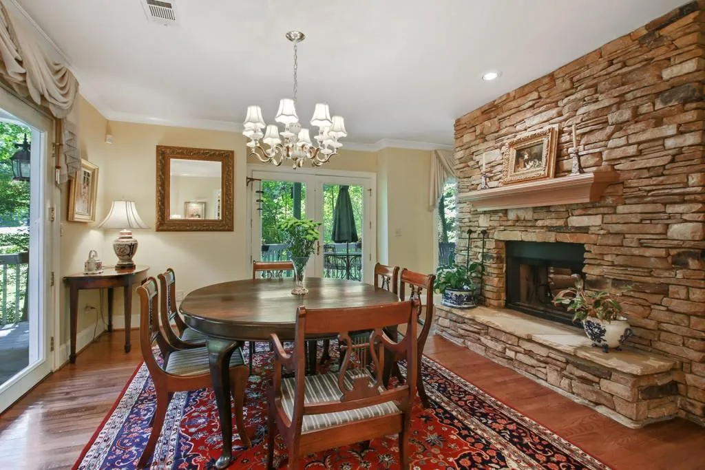 3390 Spalding Drive, Atlanta, Georgia 30350, 3 Bedrooms Bedrooms, ,2 BathroomsBathrooms,Residential,Sold,3390 Spalding Drive,5708939