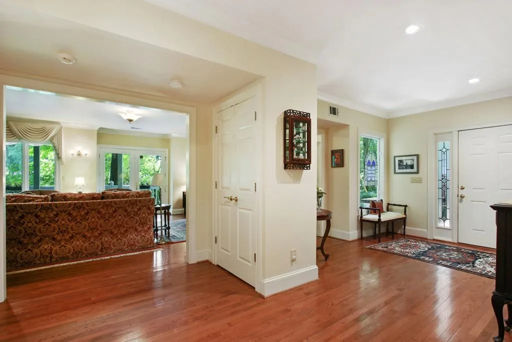 3390 Spalding Drive, Atlanta, Georgia 30350, 3 Bedrooms Bedrooms, ,2 BathroomsBathrooms,Residential,Sold,3390 Spalding Drive,5708939