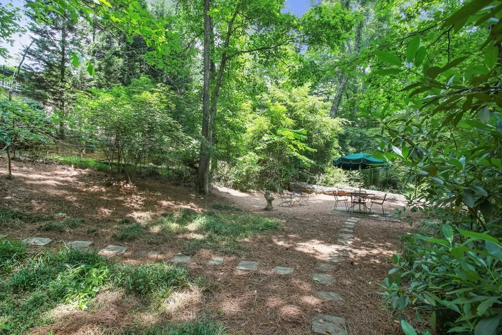 3390 Spalding Drive, Atlanta, Georgia 30350, 3 Bedrooms Bedrooms, ,2 BathroomsBathrooms,Residential,Sold,3390 Spalding Drive,5708939