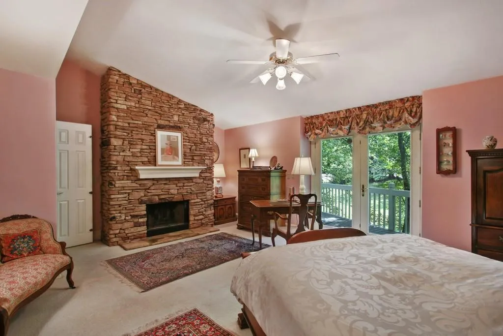 3390 Spalding Drive, Atlanta, Georgia 30350, 3 Bedrooms Bedrooms, ,2 BathroomsBathrooms,Residential,Sold,3390 Spalding Drive,5708939