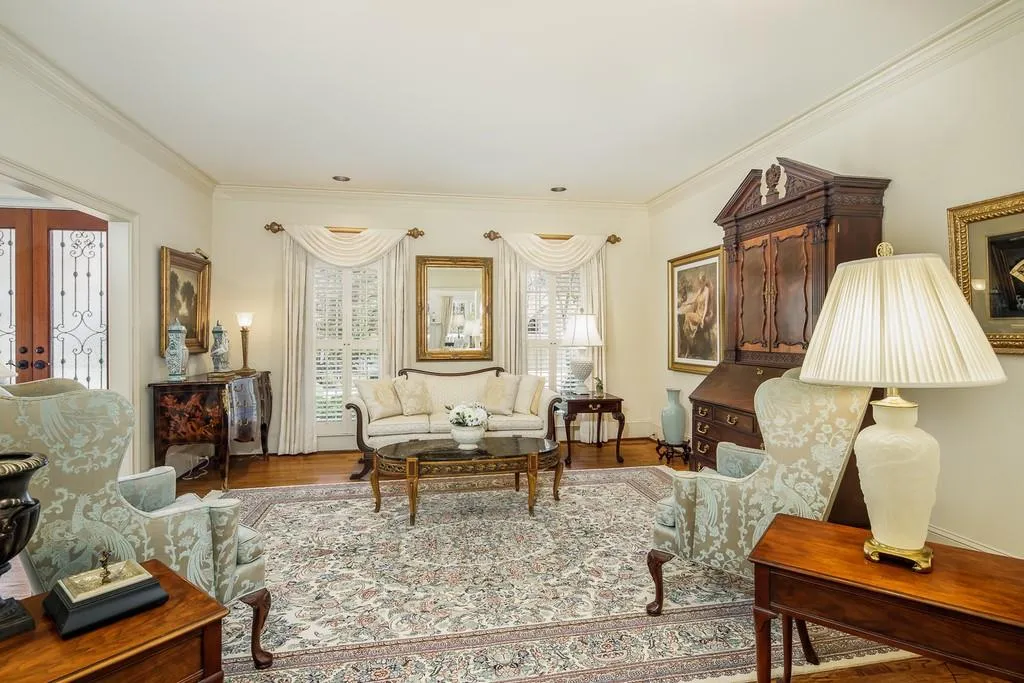 145 Spalding Creek Court, Atlanta, Georgia 30350, 5 Bedrooms Bedrooms, ,4 BathroomsBathrooms,Residential,Sold,145 Spalding Creek Court,6694261