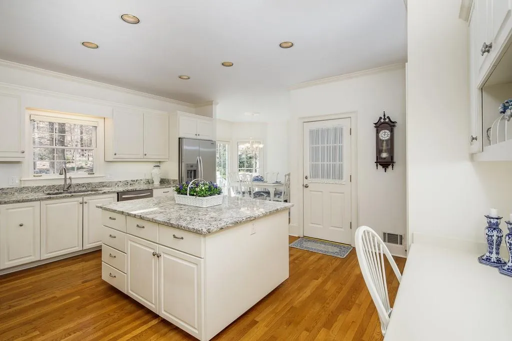 145 Spalding Creek Court, Atlanta, Georgia 30350, 5 Bedrooms Bedrooms, ,4 BathroomsBathrooms,Residential,Sold,145 Spalding Creek Court,6694261