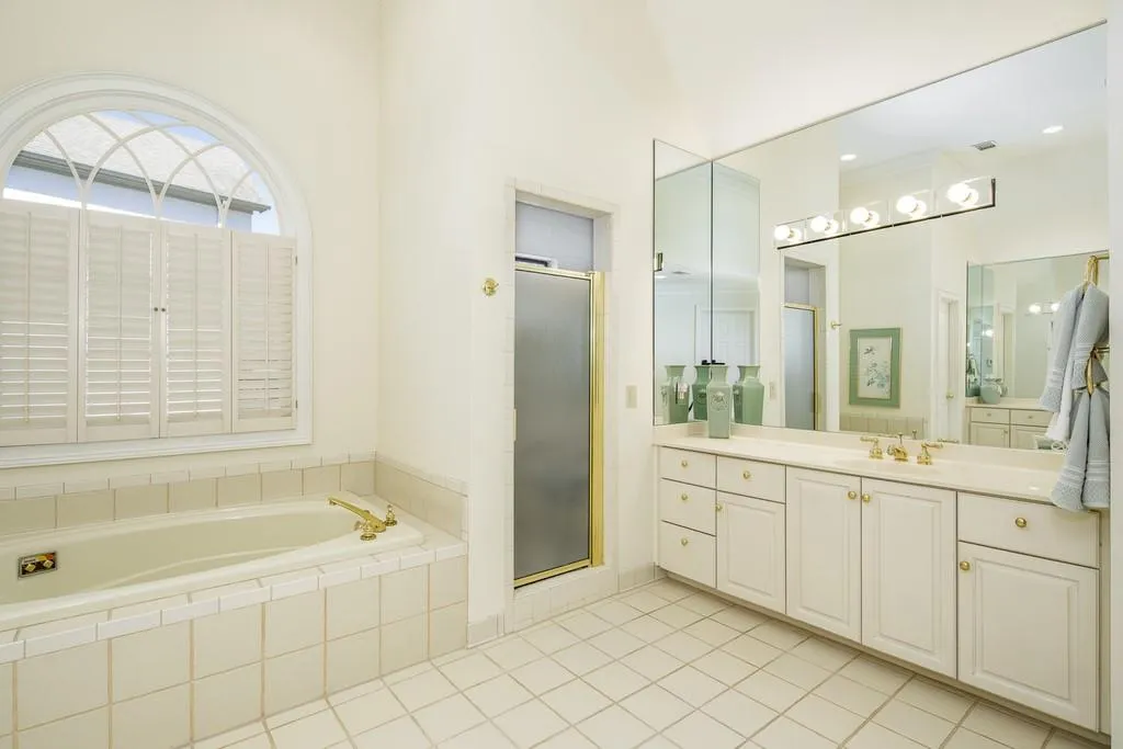 145 Spalding Creek Court, Atlanta, Georgia 30350, 5 Bedrooms Bedrooms, ,4 BathroomsBathrooms,Residential,Sold,145 Spalding Creek Court,6694261