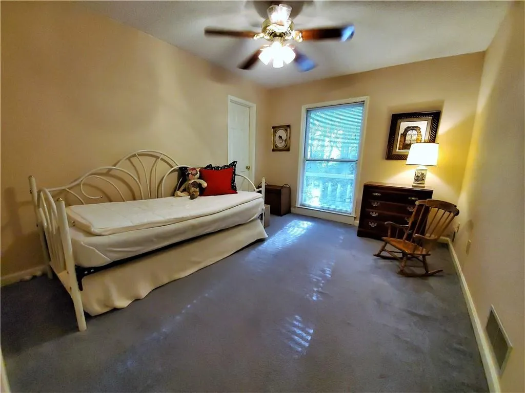 5495 E Idlewood Lane, Sandy Springs, Georgia 30327, 4 Bedrooms Bedrooms, ,3 BathroomsBathrooms,Residential,Sold,5495 E Idlewood Lane,6511760