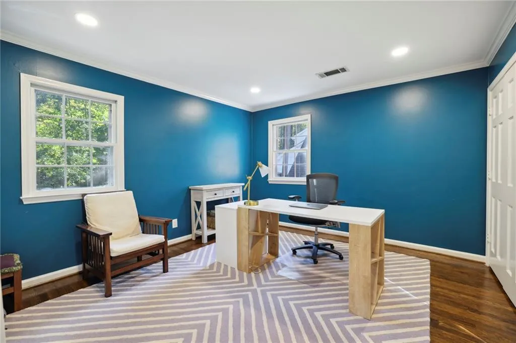 805 Edgewater Trail, Sandy Springs, Georgia 30328, 5 Bedrooms Bedrooms, ,3 BathroomsBathrooms,Residential,Sold,805 Edgewater Trail,7137208