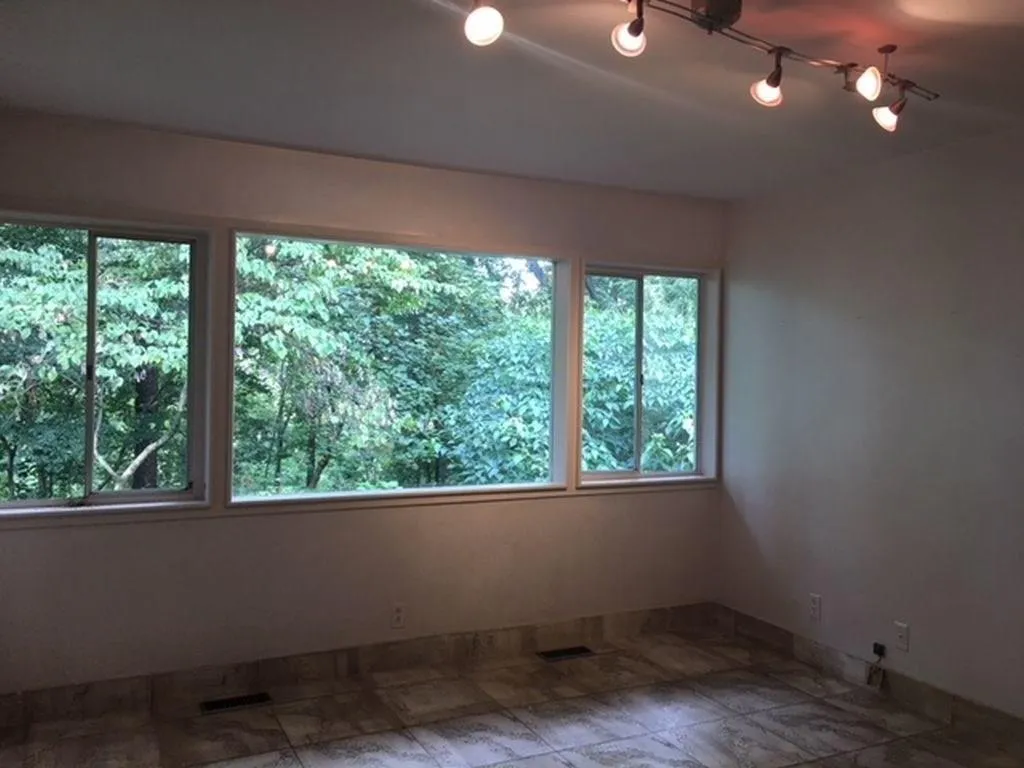 5090 Riverview Road, Atlanta, Georgia 30327, 4 Bedrooms Bedrooms, ,3 BathroomsBathrooms,Residential,Sold,5090 Riverview Road,6075343