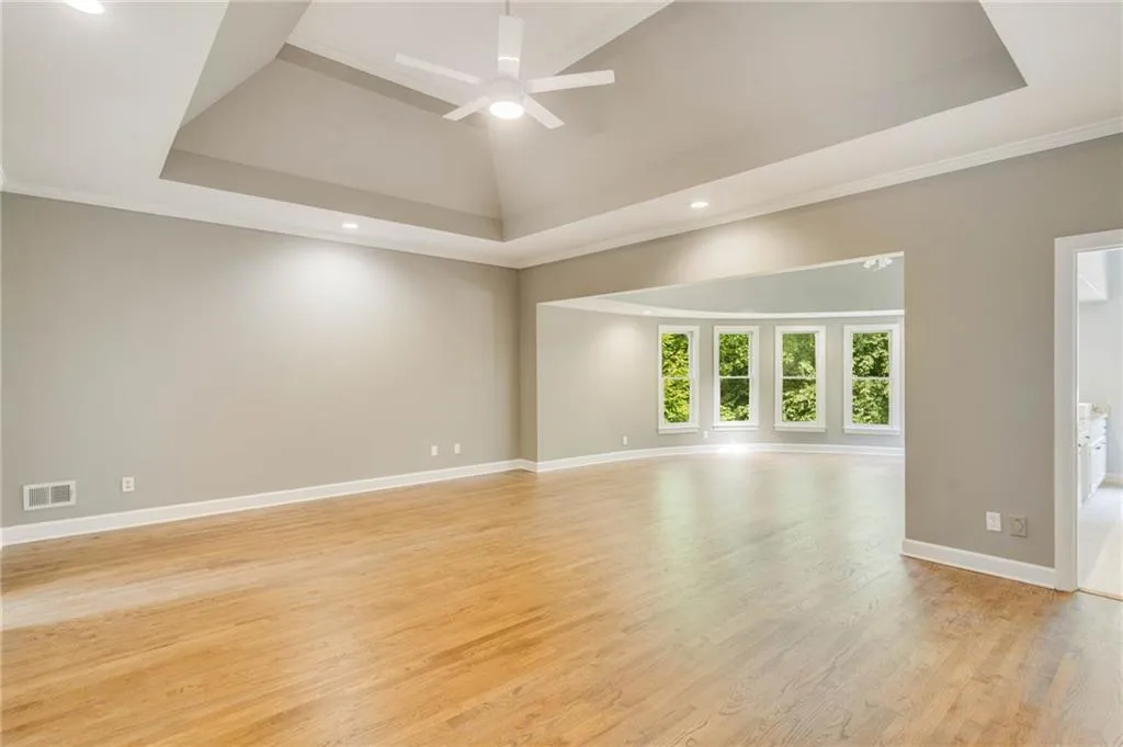 160 Grogans Landing, Sandy Springs, Georgia 30350, 5 Bedrooms Bedrooms, ,5 BathroomsBathrooms,Residential,Sold,160 Grogans Landing,6934950
