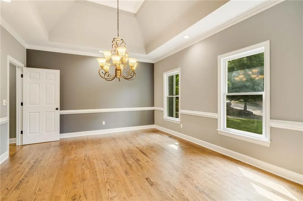 160 Grogans Landing, Sandy Springs, Georgia 30350, 5 Bedrooms Bedrooms, ,5 BathroomsBathrooms,Residential,Sold,160 Grogans Landing,6934950