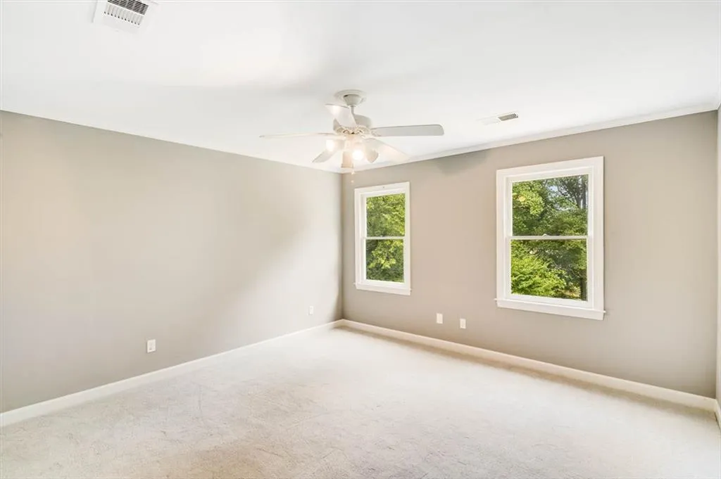 160 Grogans Landing, Sandy Springs, Georgia 30350, 5 Bedrooms Bedrooms, ,5 BathroomsBathrooms,Residential,Sold,160 Grogans Landing,6934950
