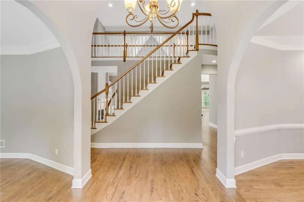 160 Grogans Landing, Sandy Springs, Georgia 30350, 5 Bedrooms Bedrooms, ,5 BathroomsBathrooms,Residential,Sold,160 Grogans Landing,6934950