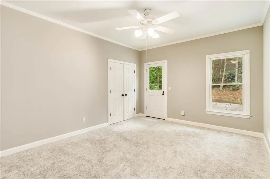 160 Grogans Landing, Sandy Springs, Georgia 30350, 5 Bedrooms Bedrooms, ,5 BathroomsBathrooms,Residential,Sold,160 Grogans Landing,6934950