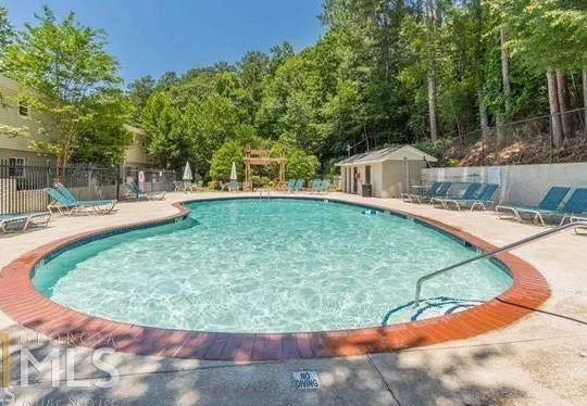 6940 Roswell Road Unit 22c, Sandy Springs, Georgia 30328, 2 Bedrooms Bedrooms, ,1 BathroomBathrooms,Residential,Sold,6940 Roswell Road Unit 22c,6959650