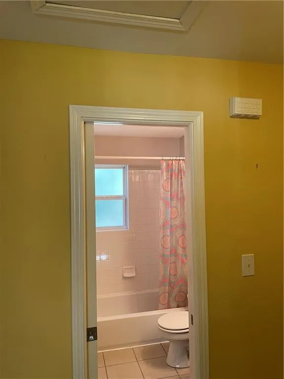 6940 Roswell Road Unit 22c, Sandy Springs, Georgia 30328, 2 Bedrooms Bedrooms, ,1 BathroomBathrooms,Residential,Sold,6940 Roswell Road Unit 22c,6959650