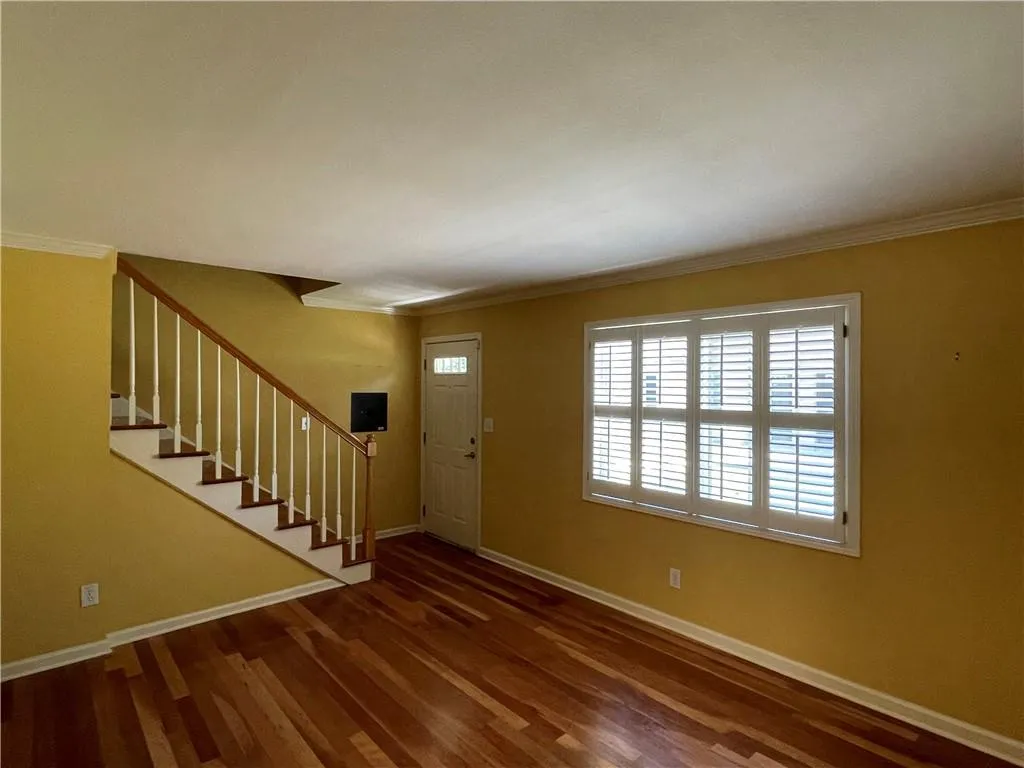 6940 Roswell Road Unit 22c, Sandy Springs, Georgia 30328, 2 Bedrooms Bedrooms, ,1 BathroomBathrooms,Residential,Sold,6940 Roswell Road Unit 22c,6959650