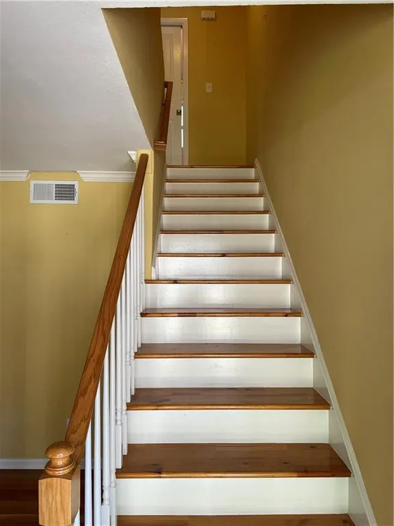 6940 Roswell Road Unit 22c, Sandy Springs, Georgia 30328, 2 Bedrooms Bedrooms, ,1 BathroomBathrooms,Residential,Sold,6940 Roswell Road Unit 22c,6959650