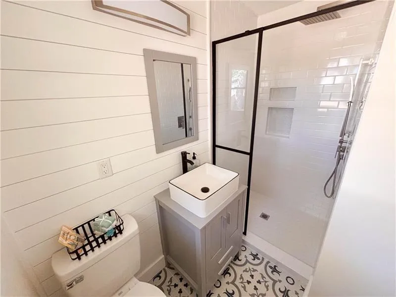 1912 Canmont Drive Ne, Atlanta, Georgia 30319, 3 Bedrooms Bedrooms, ,2 BathroomsBathrooms,Residential,For Sale,1912 Canmont Drive Ne,7632580