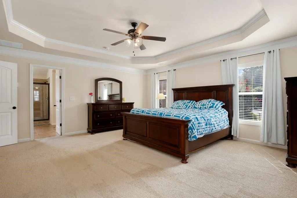 7770 Stratford Lane, Sandy Springs, Georgia 30350, 5 Bedrooms Bedrooms, ,3 BathroomsBathrooms,Residential,Sold,7770 Stratford Lane,7087813