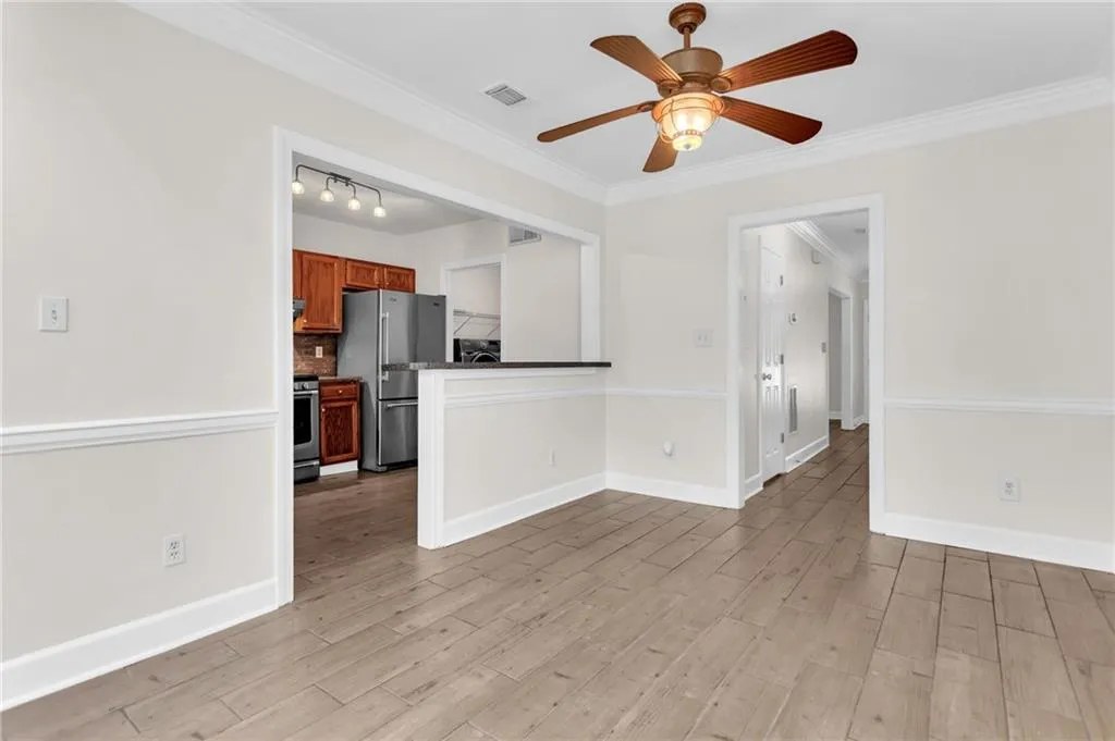 7500 Roswell Road Unit 4, Sandy Springs, Georgia 30350, 2 Bedrooms Bedrooms, ,2 BathroomsBathrooms,Residential,Sold,7500 Roswell Road Unit 4,7094652