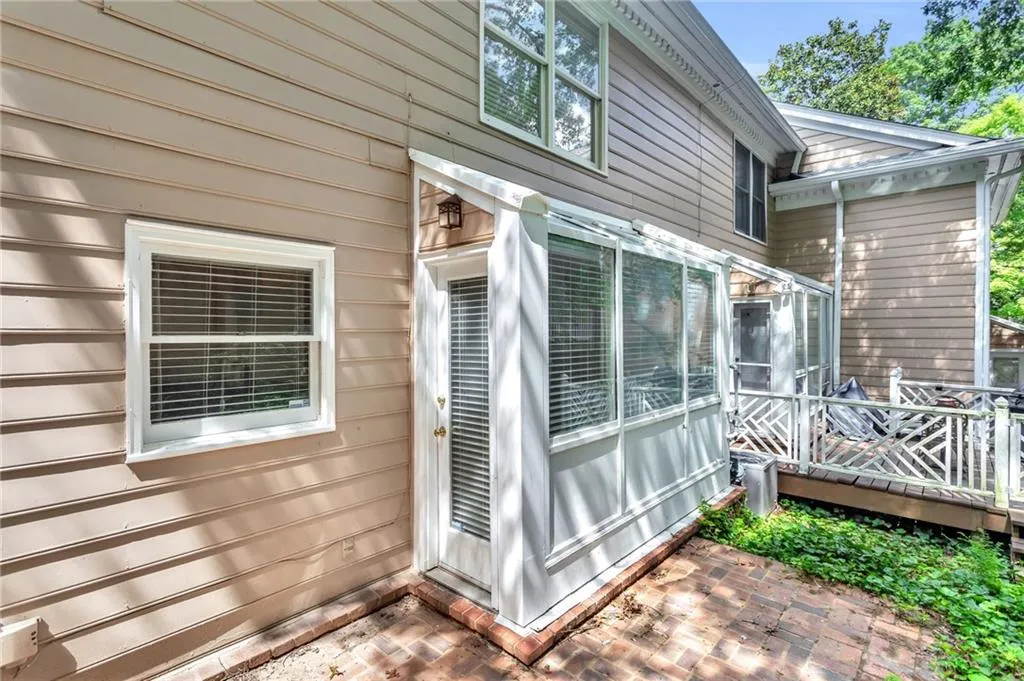 7500 Roswell Road Unit 4, Sandy Springs, Georgia 30350, 2 Bedrooms Bedrooms, ,2 BathroomsBathrooms,Residential,Sold,7500 Roswell Road Unit 4,7094652