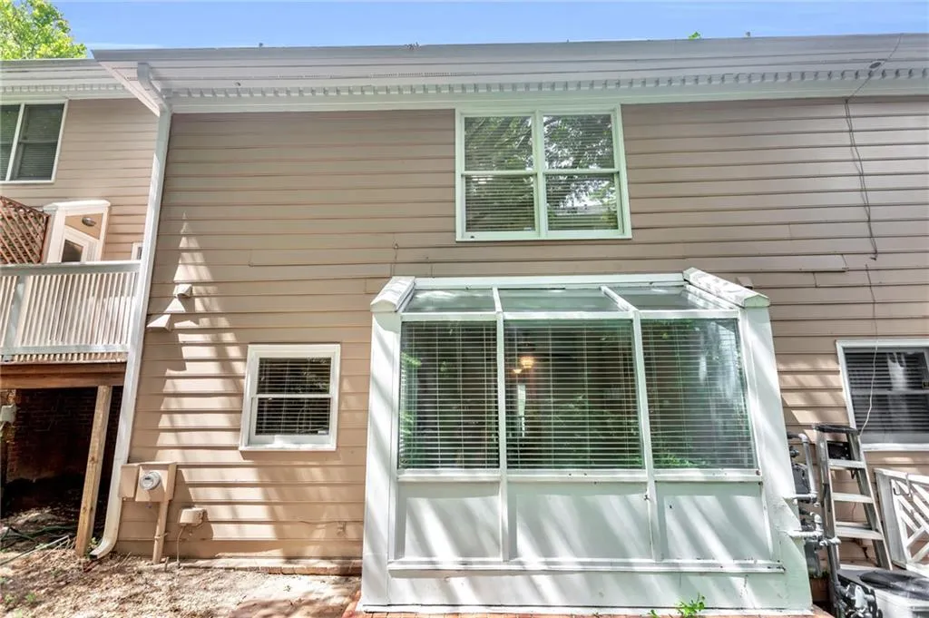 7500 Roswell Road Unit 4, Sandy Springs, Georgia 30350, 2 Bedrooms Bedrooms, ,2 BathroomsBathrooms,Residential,Sold,7500 Roswell Road Unit 4,7094652