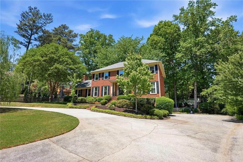 210 Woodrill Way, Atlanta, Georgia 30350, 4 Bedrooms Bedrooms, ,4 BathroomsBathrooms,Residential,For Sale,210 Woodrill Way,7763661