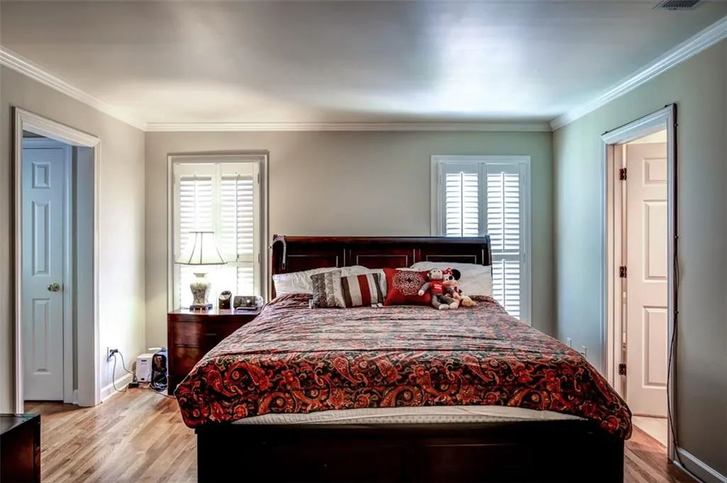 430 Laurel Chase Court, Atlanta, Georgia 30327, 5 Bedrooms Bedrooms, ,5 BathroomsBathrooms,Residential,Sold,430 Laurel Chase Court,5841888