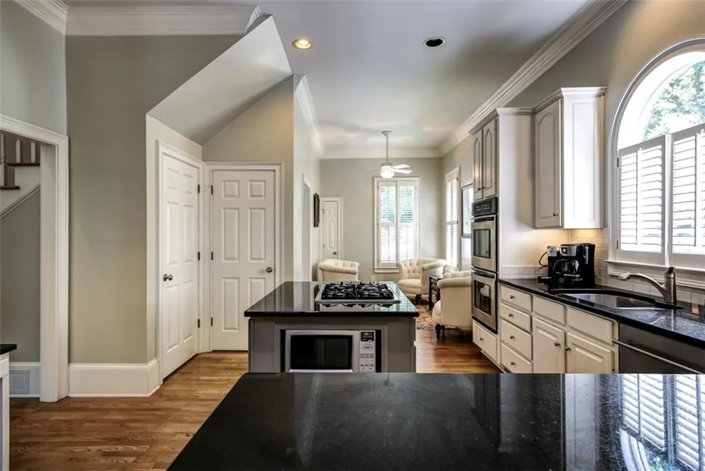 430 Laurel Chase Court, Atlanta, Georgia 30327, 5 Bedrooms Bedrooms, ,5 BathroomsBathrooms,Residential,Sold,430 Laurel Chase Court,5841888