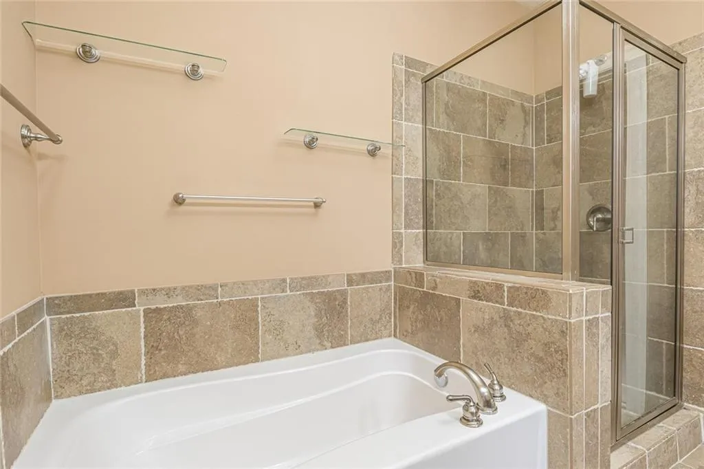 901 Abernathy Road Unit 5290, Atlanta, Georgia 30328, 2 Bedrooms Bedrooms, ,2 BathroomsBathrooms,Residential,Sold,901 Abernathy Road Unit 5290,7151233