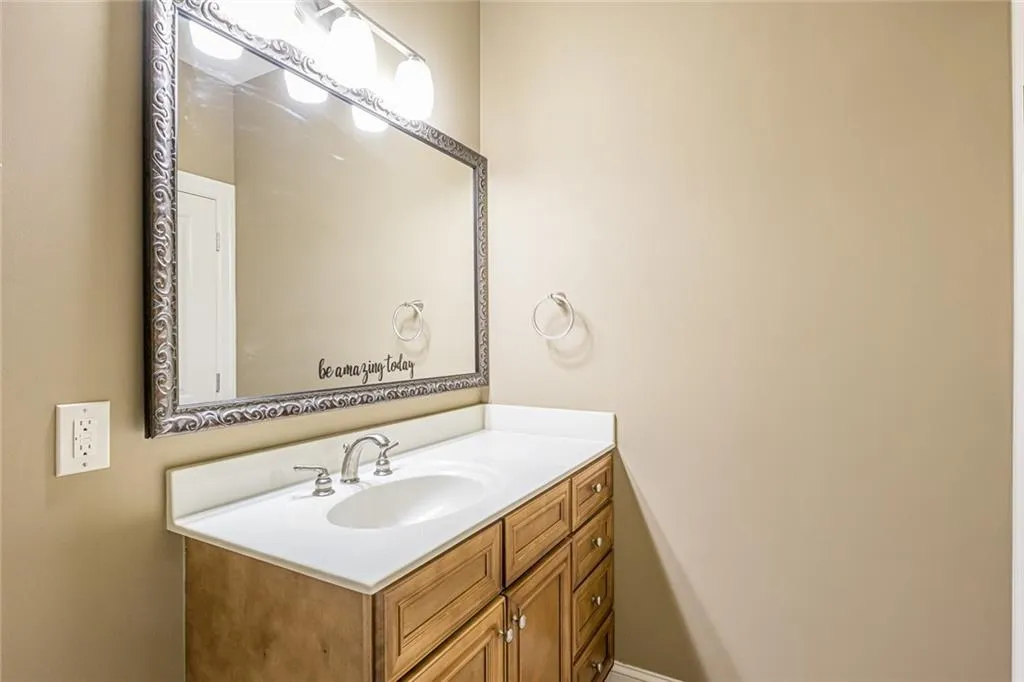 901 Abernathy Road Unit 5290, Atlanta, Georgia 30328, 2 Bedrooms Bedrooms, ,2 BathroomsBathrooms,Residential,Sold,901 Abernathy Road Unit 5290,7151233