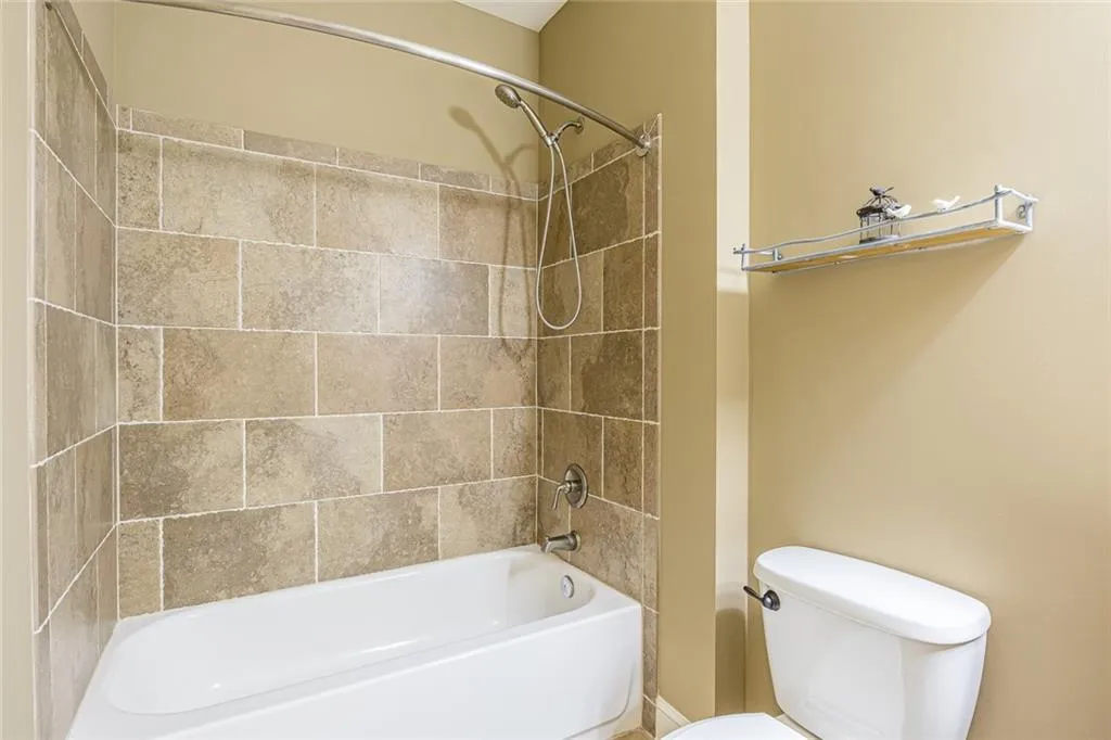 901 Abernathy Road Unit 5290, Atlanta, Georgia 30328, 2 Bedrooms Bedrooms, ,2 BathroomsBathrooms,Residential,Sold,901 Abernathy Road Unit 5290,7151233