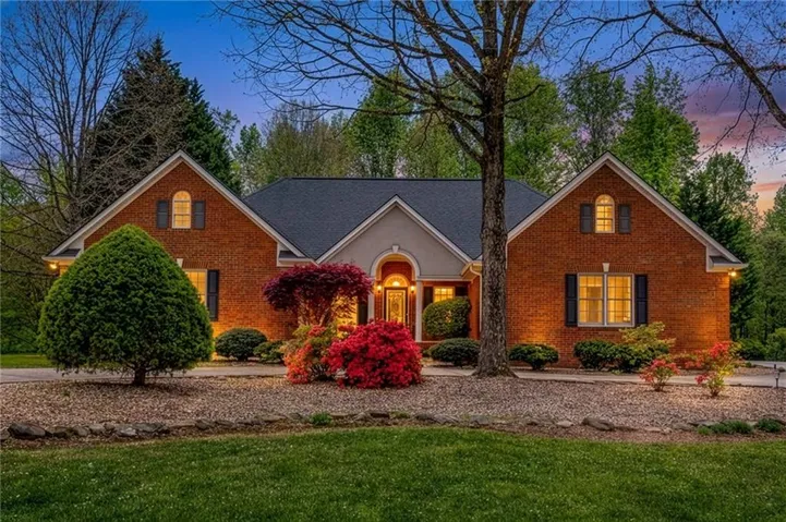 6628 Windvane Point, Clermont, Georgia 30527