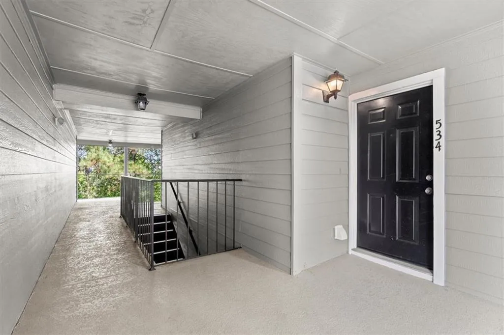 534 Granville Court, Atlanta, Georgia 30328, 1 Bedroom Bedrooms, ,1 BathroomBathrooms,Residential,For Sale,534 Granville Court,7646027