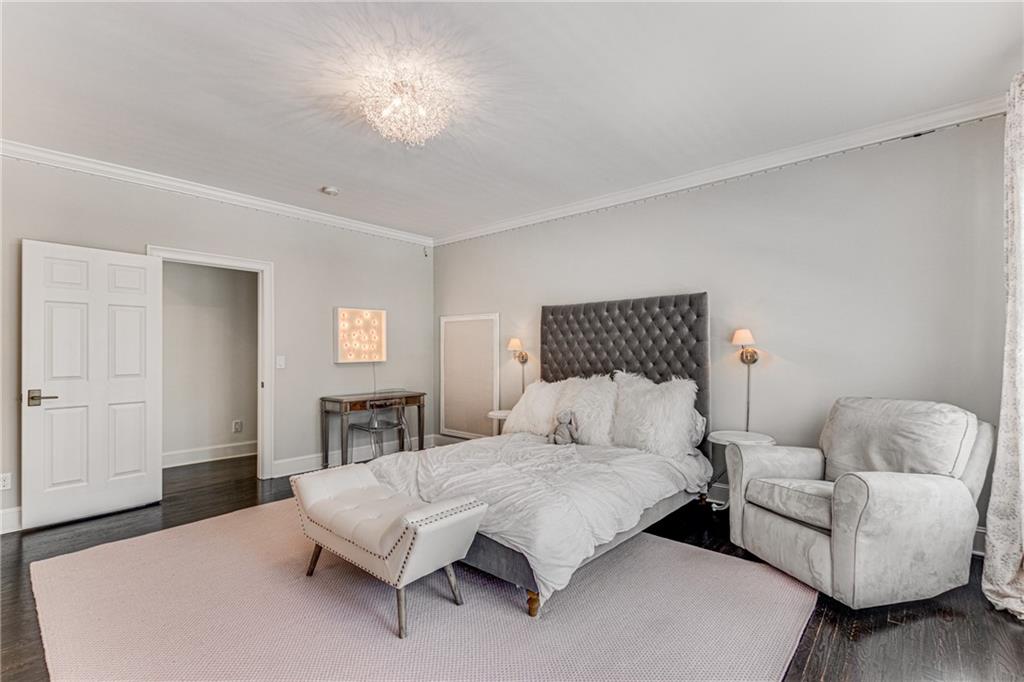 5825 De Claire Court, Atlanta, Georgia 30328, 7 Bedrooms Bedrooms, ,4 BathroomsBathrooms,Residential,Sold,5825 De Claire Court,7262891