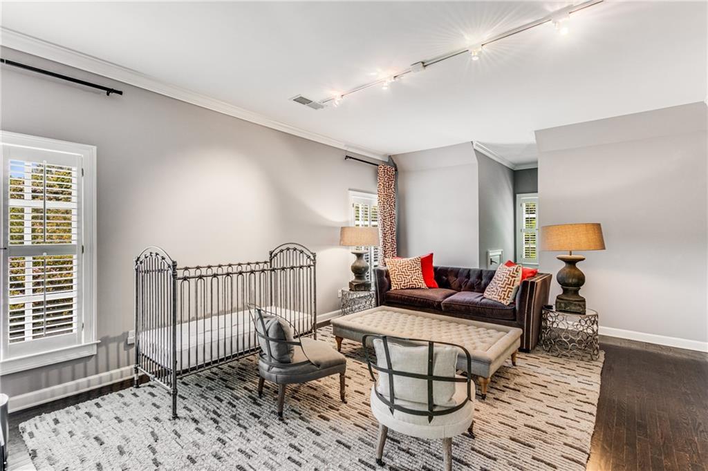 5825 De Claire Court, Atlanta, Georgia 30328, 7 Bedrooms Bedrooms, ,4 BathroomsBathrooms,Residential,Sold,5825 De Claire Court,7262891