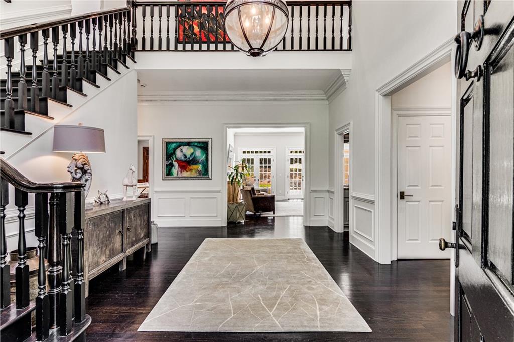 5825 De Claire Court, Atlanta, Georgia 30328, 7 Bedrooms Bedrooms, ,4 BathroomsBathrooms,Residential,Sold,5825 De Claire Court,7262891