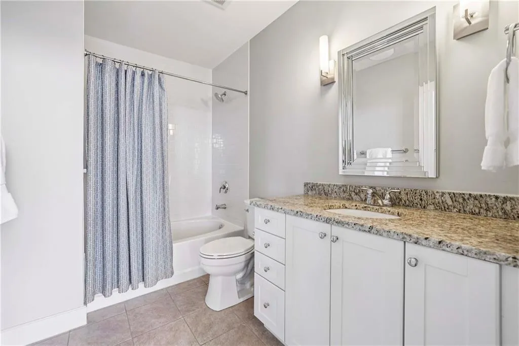 2795 Peachtree Road Ne Unit 2106, Atlanta, Georgia 30305, 3 Bedrooms Bedrooms, ,3 BathroomsBathrooms,Residential,For Sale,2795 Peachtree Road Ne Unit 2106,7667489