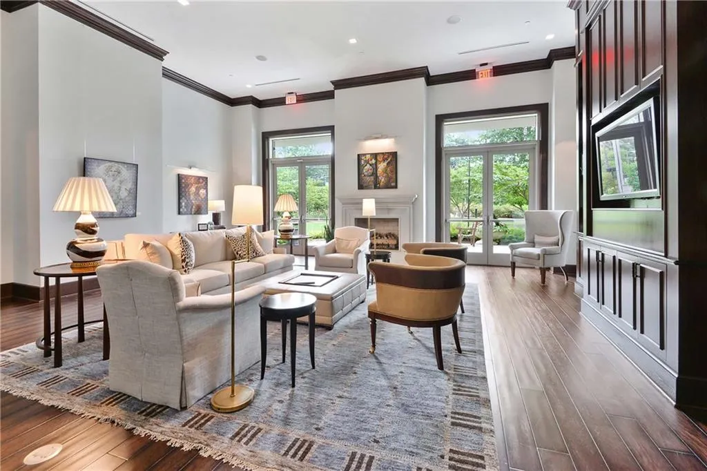 2795 Peachtree Road Ne Unit 2106, Atlanta, Georgia 30305, 3 Bedrooms Bedrooms, ,3 BathroomsBathrooms,Residential,For Sale,2795 Peachtree Road Ne Unit 2106,7667489