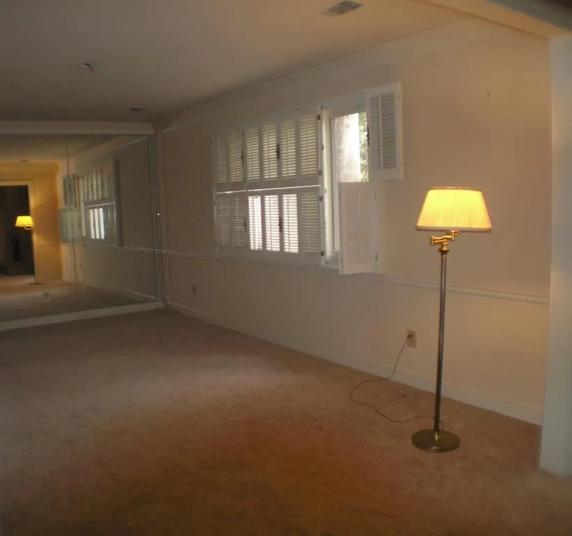 470 W Spalding Drive, Sandy Springs, Georgia 30328, 3 Bedrooms Bedrooms, ,2 BathroomsBathrooms,Residential,Sold,470 W Spalding Drive,5936230