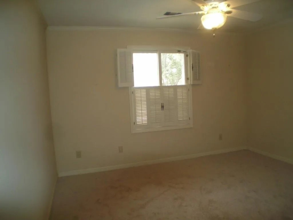 470 W Spalding Drive, Sandy Springs, Georgia 30328, 3 Bedrooms Bedrooms, ,2 BathroomsBathrooms,Residential,Sold,470 W Spalding Drive,5936230