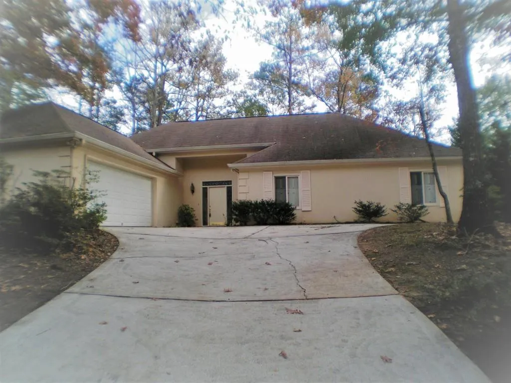 470 W Spalding Drive, Sandy Springs, Georgia 30328, 3 Bedrooms Bedrooms, ,2 BathroomsBathrooms,Residential,Sold,470 W Spalding Drive,5936230