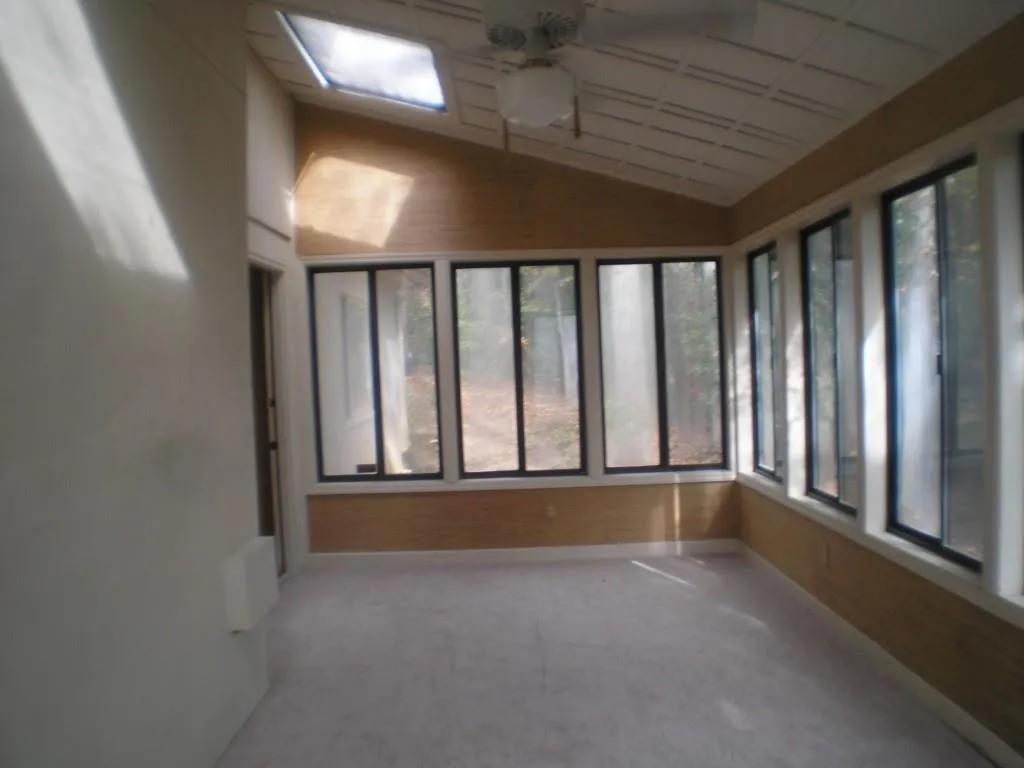 470 W Spalding Drive, Sandy Springs, Georgia 30328, 3 Bedrooms Bedrooms, ,2 BathroomsBathrooms,Residential,Sold,470 W Spalding Drive,5936230