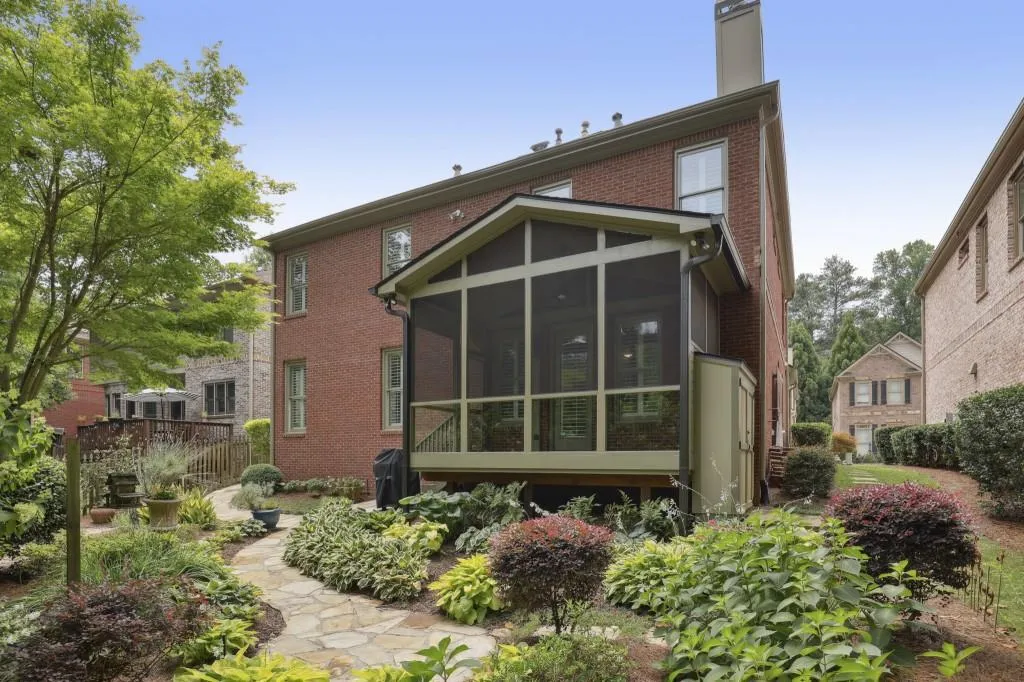 216 Mount Vernon Cove, Atlanta, Georgia 30328, 4 Bedrooms Bedrooms, ,4 BathroomsBathrooms,Residential,Sold,216 Mount Vernon Cove,7074074