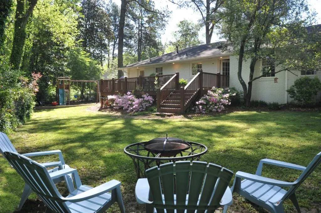 570 Pine Forest Road, Atlanta, Georgia 30342, 3 Bedrooms Bedrooms, ,2 BathroomsBathrooms,Residential,Sold,570 Pine Forest Road,6520862