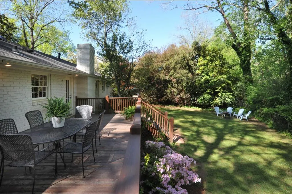 570 Pine Forest Road, Atlanta, Georgia 30342, 3 Bedrooms Bedrooms, ,2 BathroomsBathrooms,Residential,Sold,570 Pine Forest Road,6520862