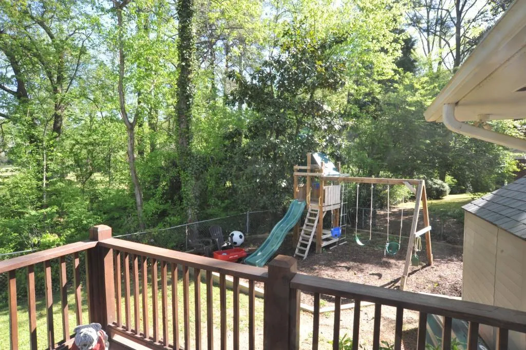 570 Pine Forest Road, Atlanta, Georgia 30342, 3 Bedrooms Bedrooms, ,2 BathroomsBathrooms,Residential,Sold,570 Pine Forest Road,6520862