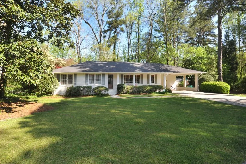 570 Pine Forest Road, Atlanta, Georgia 30342, 3 Bedrooms Bedrooms, ,2 BathroomsBathrooms,Residential,Sold,570 Pine Forest Road,6520862
